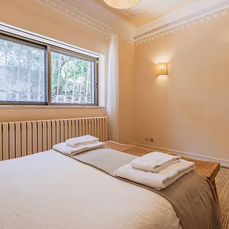 184 - Ocean Views Golf