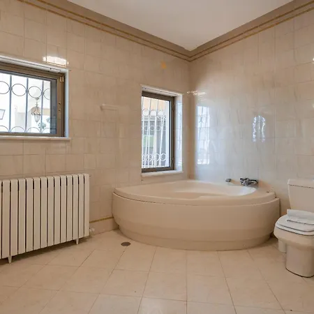 184 - Ocean Views Golf Кашкайш